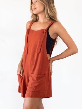 Emery Rose Rust Orange Tie-Strap Overalls Romper